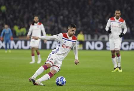 冰球作为一 冰球作为一