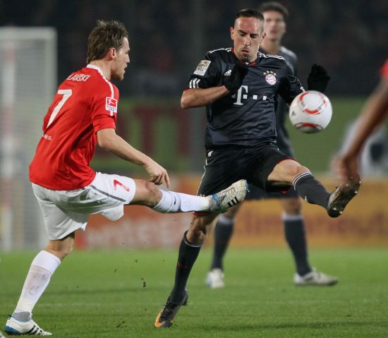 并非一日之 并非一日之