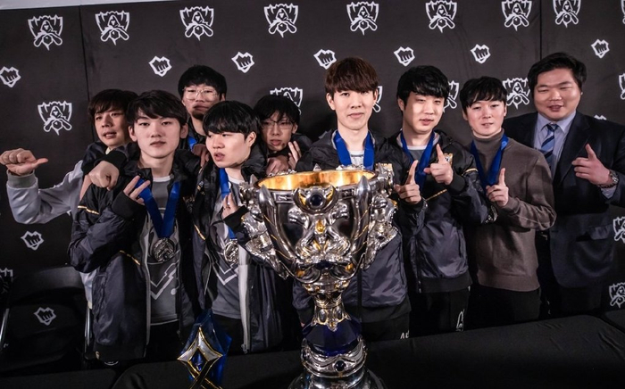 23年的今 23年的今